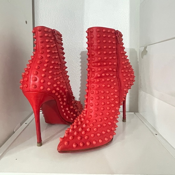 CHRISTIAN LOUBOUTIN “Snakilta” Red Spiked Booties - Picture 1 of 9